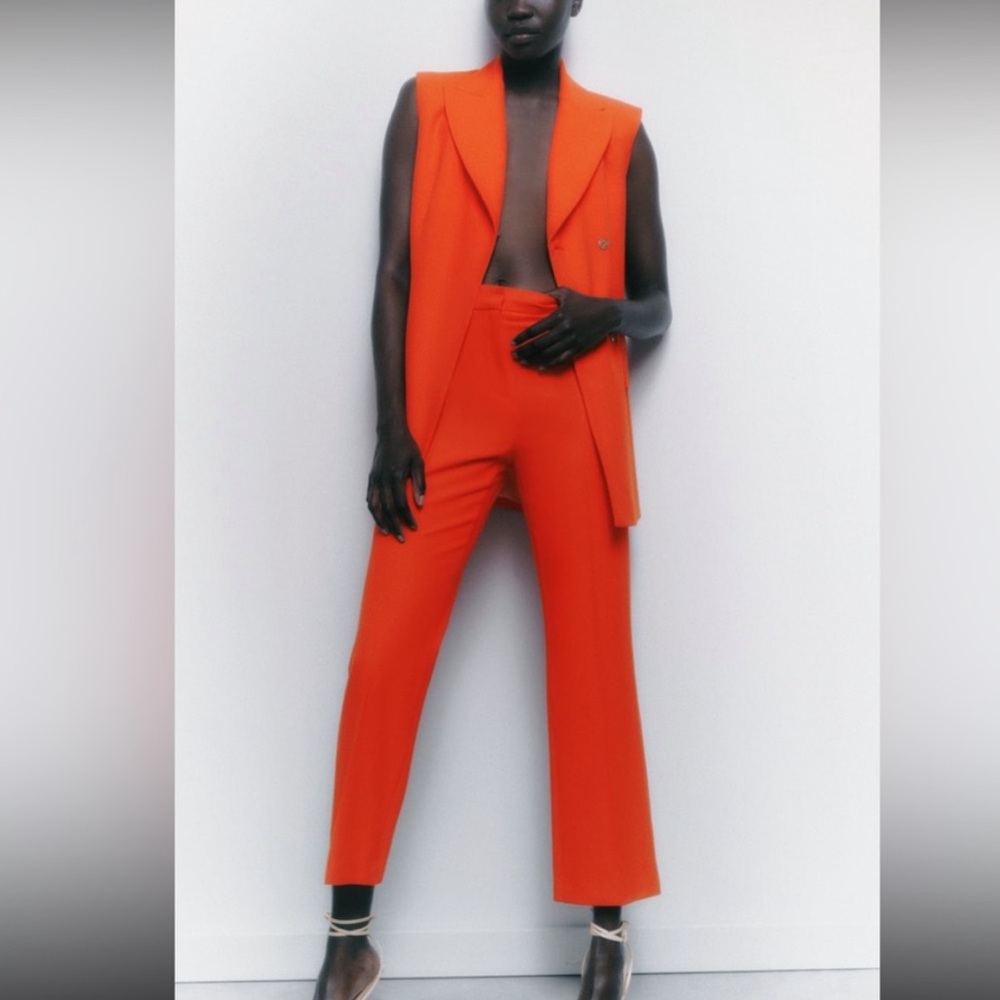 Zara 2 piece matching vest set in orange/tangerine. New with tags